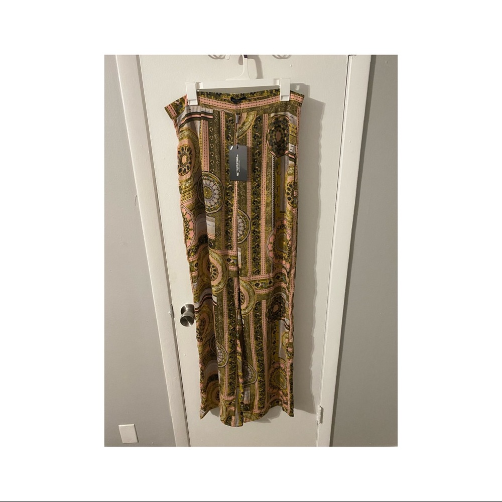 Multi chain Print Wide Leg Trouser